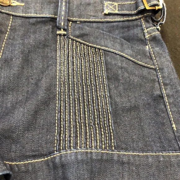 BCBGMaxAzria Denim Jean Shorts Size 29 - Picture 3 of 15